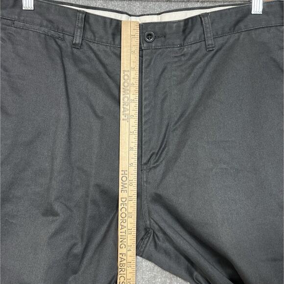 Gap Khakis‎ Classic Fit Chino Pants Mens Size 36x34 Gray Cotton Pockets Straight - Picture 7 of 9